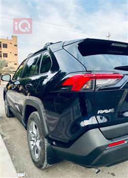 تۆیۆتا ڕاڤ 4